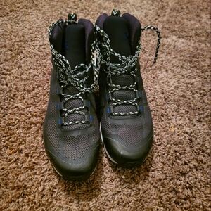 Under Armour Verge Mid size 11.5